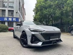 Changan UNI-V 1.5T premium - фото 3