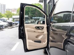 Mercedes-Benz V-Class 2022 V 260 L Long Wheelbase Luxury Edition - фото 17
