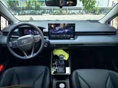 Toyota Corolla 1.8L Dual Engine Elite Edition - фото 14