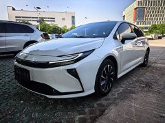 Toyota Corolla 1.8L Dual Engine Elite Edition - фото 3
