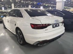 Audi A4L 2022 40 TFSI Fashionable and Dynamic - фото 13