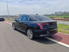 Hongqi E-QM5 431km Charging Enjoyment Edition - фото 14