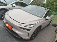 Li Auto Ledo L60 60kWh four-wheel drive version - фото 1