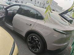 Li Auto Ledo L60 60kWh four-wheel drive version - фото 3