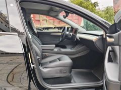Tesla Model Y standard range rear-wheel drive version - фото 13