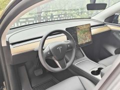 Tesla Model Y standard range rear-wheel drive version - фото 3