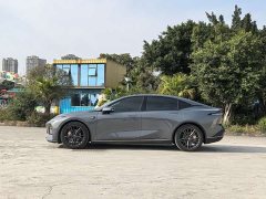 Lynk & Co Dark blue SL03 515 pure electric version - фото 3