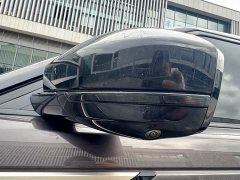 Land Rover Range Rover Velar 2022 250PS Glitter Gold Collector’s Edition - фото 5