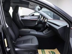 Tesla Model Y rear-wheel drive version - фото 16