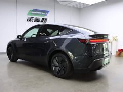 Tesla Model Y rear-wheel drive version - фото 5