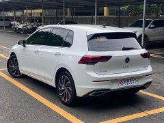 Volkswagen Golf facelift 200TSI DSG Pro - фото 6