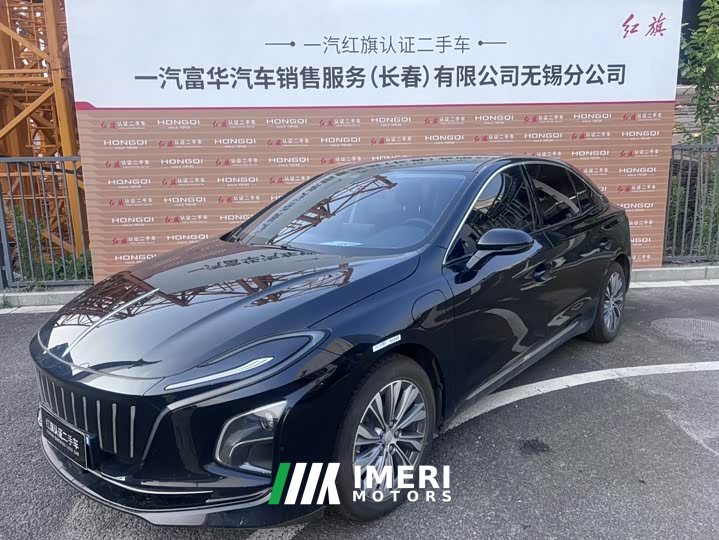 Hongqi E-QM5 610km PLUS - автомобиль из Китая
