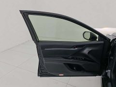 Toyota Camry 2021 2.0G Luxury Edition - фото 10