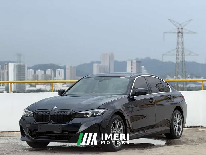 BMW i3 eDrive 35 L - автомобиль из Китая