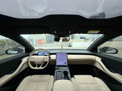 NIO ET5T 75kWh Touring - фото 16