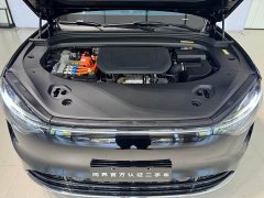 AITO M9 EREV Ultra 42kWh 6-Seater - фото 19