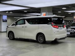 Toyota Wilfa 2021 Crown Dual Engine 2.5L HV Premium Edition - фото 4