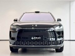 AITO Wenjie M9 extended range Ultra version 52kWh 5-seater version - фото 1