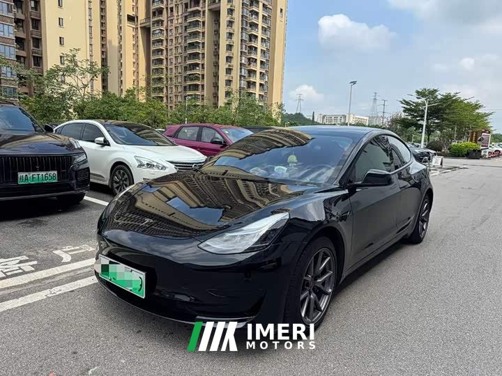 Tesla Model 3 rear-wheel drive version - автомобиль из Китая