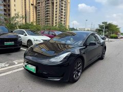 Tesla Model 3 rear-wheel drive version - фото 1