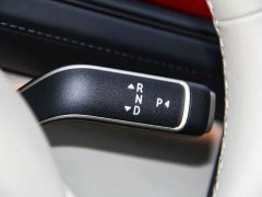 NIO ES8 2026 Six-seater Executive Deluxe Edition - фото 18