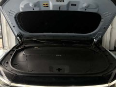 Li Auto ONE Extended-Range 6-Seater - фото 4