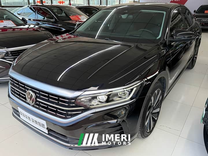 Volkswagen Passat 380TSI Ultimate Edition - автомобиль из Китая