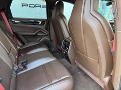 Porsche Cayenne New Energy 2020 Cayenne E-Hybrid 2.0T - фото 19