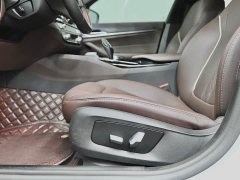BMW 5 Series 530Li Leading M Sports Package - фото 15