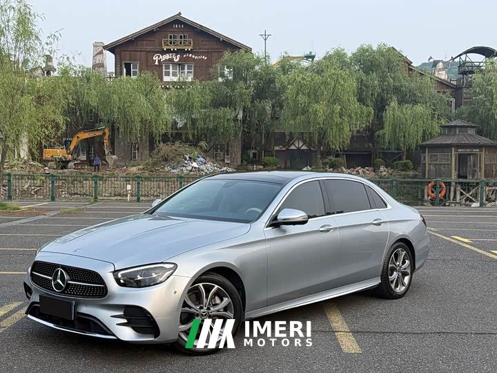 Mercedes-Benz E-Class facelift E 300 L sporty and stylish - автомобиль из Китая