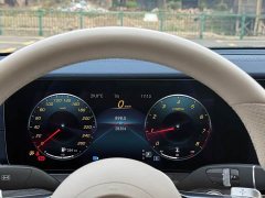 Mercedes-Benz E-Class facelift E 300 L sporty and stylish - фото 12