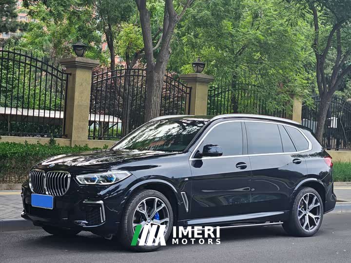 BMW X5 2022 facelift xDrive 40Li M sports package - автомобиль из Китая