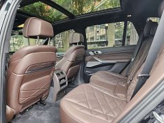 BMW X5 2022 facelift xDrive 40Li M sports package - фото 8