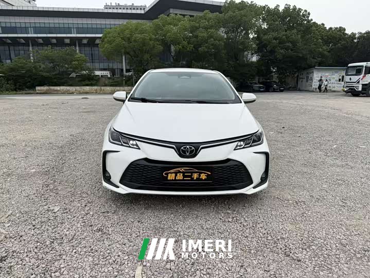 Toyota Corolla 2024 1.8L Hybrid Pioneer Edition - автомобиль из Китая