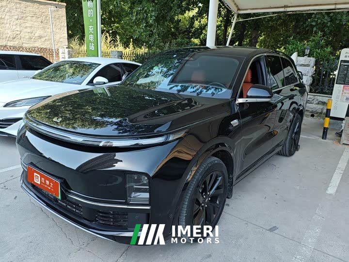 Li Auto Ideal L8 Pro - автомобиль из Китая