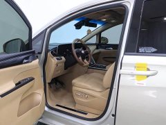 Buick GL8 ES Lu Zun 653T Exclusive - фото 14