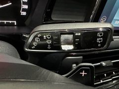 Lynk & Co Adventurer 2.0T two-wheel drive exclusive edition - фото 13
