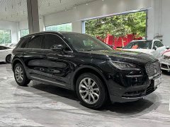 Lynk & Co Adventurer 2.0T two-wheel drive exclusive edition - фото 3