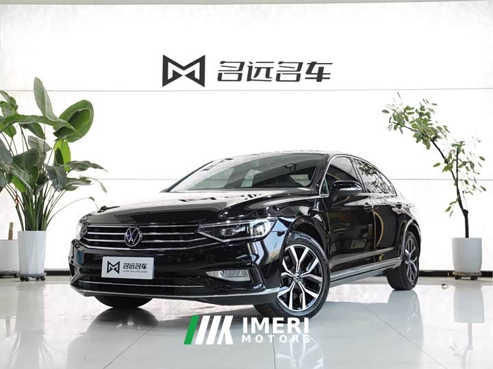 Volkswagen Magotan 2020 330TSI DSG Leading Edition - автомобиль из Китая