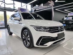 Volkswagen Tiguan L 330TSI automatic two-wheel drive R-Line flagship version - фото 3