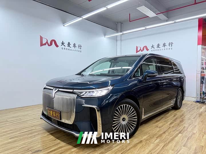 Voyah Lantu Dreamer PHEV four-wheel drive flagship Kunpeng version - автомобиль из Китая