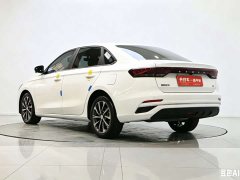 Geely Emgrand 4th generation 1.5L CVT flagship - фото 3