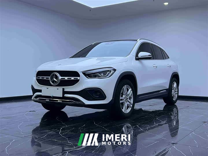 Mercedes-Benz GLA 200 - автомобиль из Китая