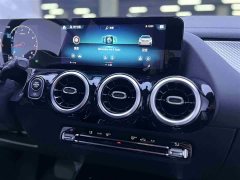Mercedes-Benz GLA 200 - фото 11