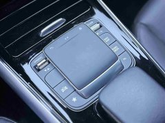 Mercedes-Benz GLA 200 - фото 9