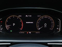 Volkswagen Tiguan X 330TSI two-wheel drive flagship version - фото 20