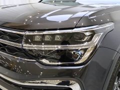 Lynk & Co Tuyue 300TSI 2WD Moon Edition - фото 9