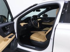 Lynk & Co Adventurer 2.0T Two-wheel drive Premium Edition - фото 14