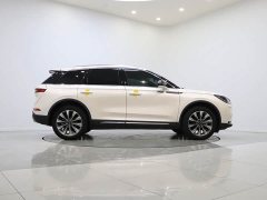 Lynk & Co Adventurer 2.0T Two-wheel drive Premium Edition - фото 8