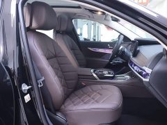 BMW 7 Series 2023 735Li M Sports Package - фото 20